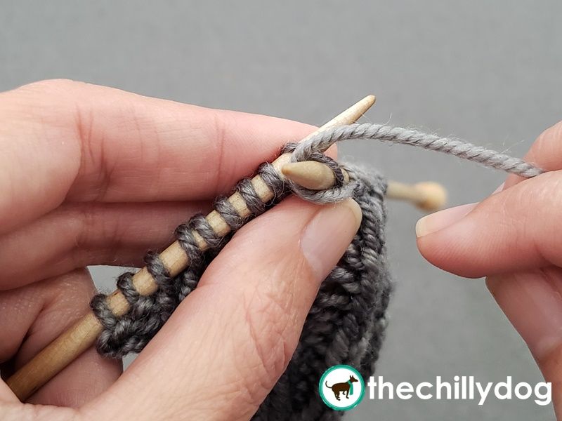 How you form your purl stitch can solve knitting problems.