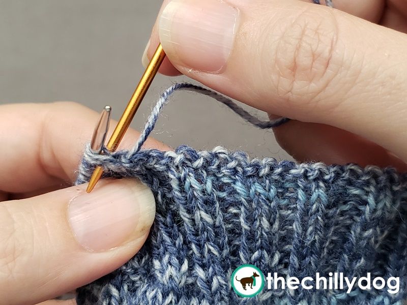 Creating a flexible edge with a cousin to the back stitch bind off.