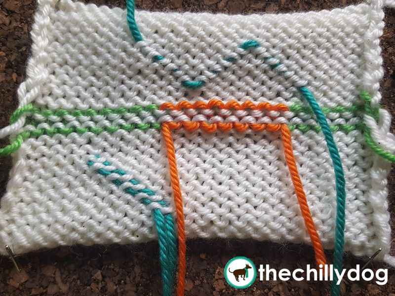 3 Ways to Weave in Loose Ends | Photo Tutorial