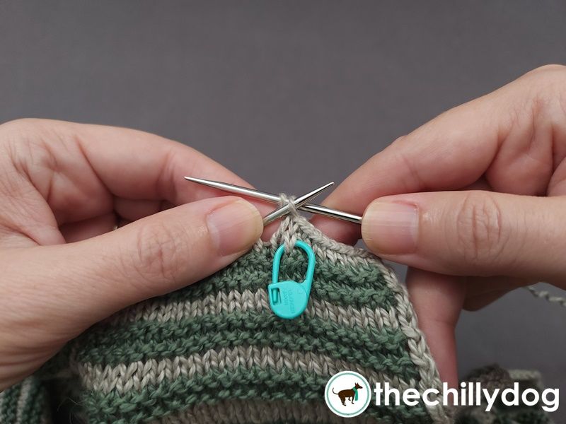 How to count as you bind off and how many stitches are left.